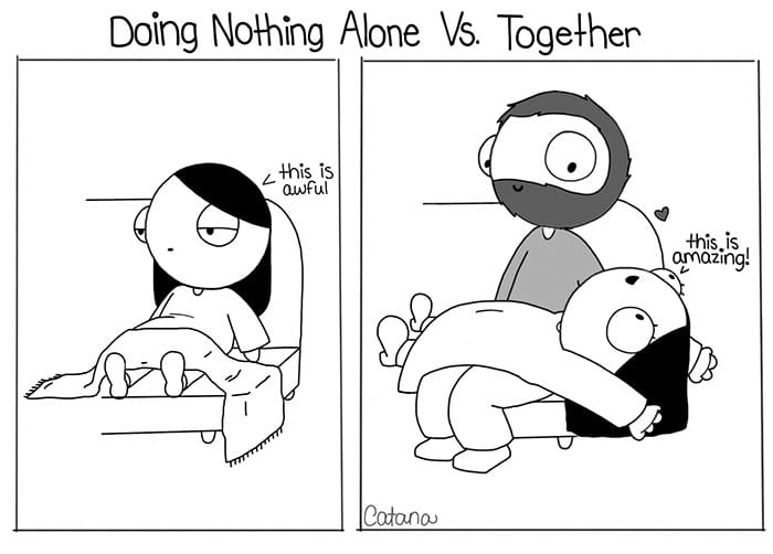 6-67 Girlfriend Depicts: her Life with her Boyfriend Through  19 Brand-New Comics